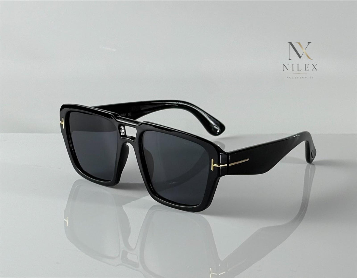 TOM FORD