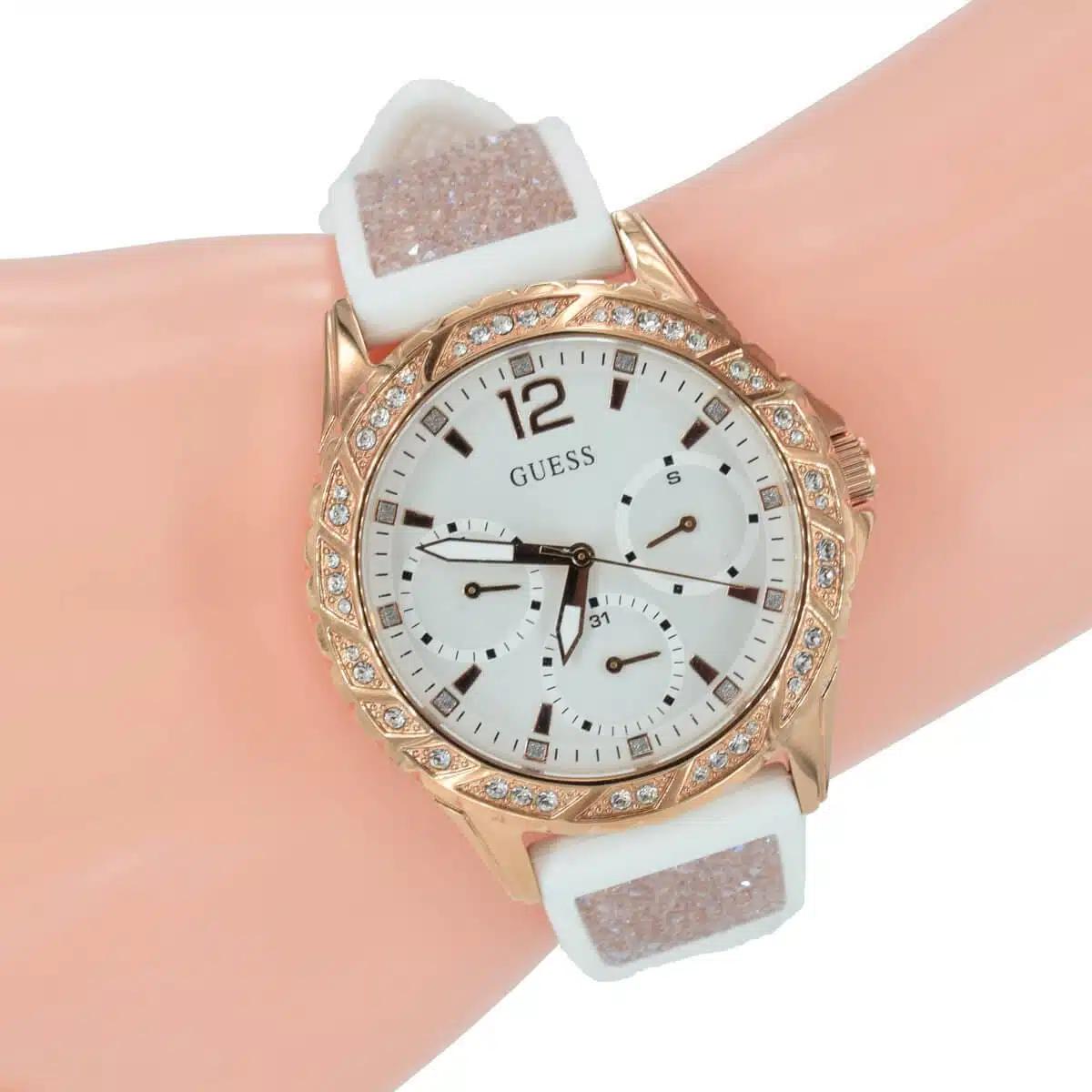 GUESS Women's Watch | W1096L2