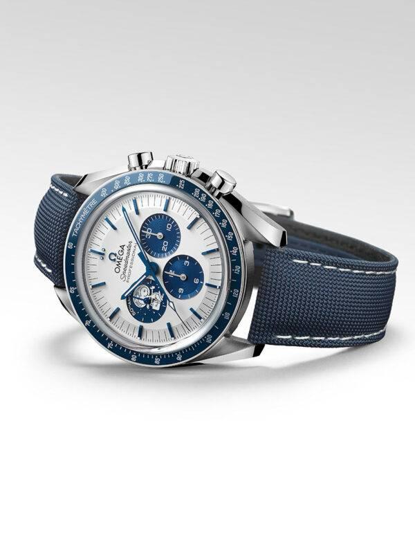 Omega Speedmaster Silver Snoopy Award Men’s Watch