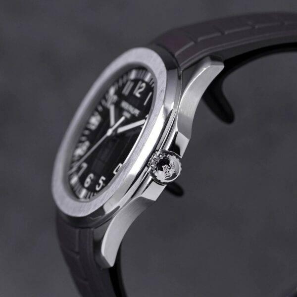 Patek Philippe Aquanaut Men’s Watch