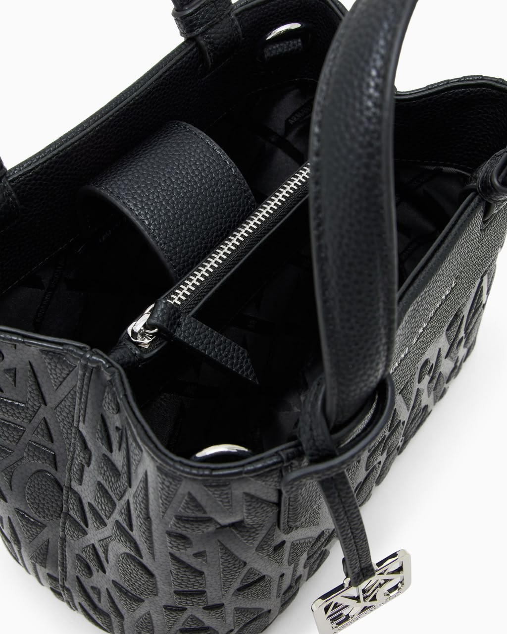 ARMANI EXCHANGE