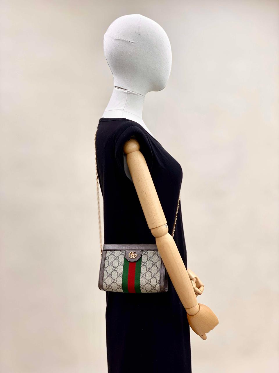 GUCCI