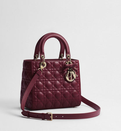 DIOR