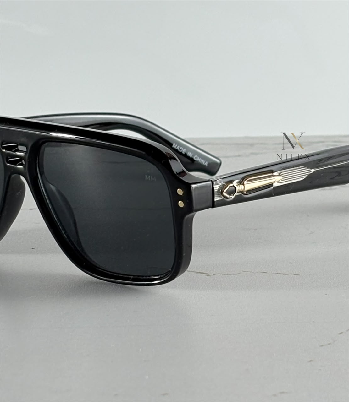 JMM  | J003