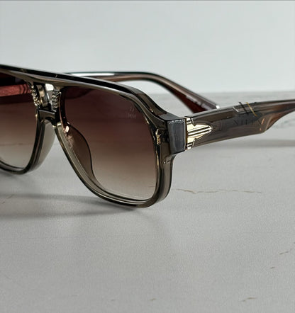 JMM  | J005