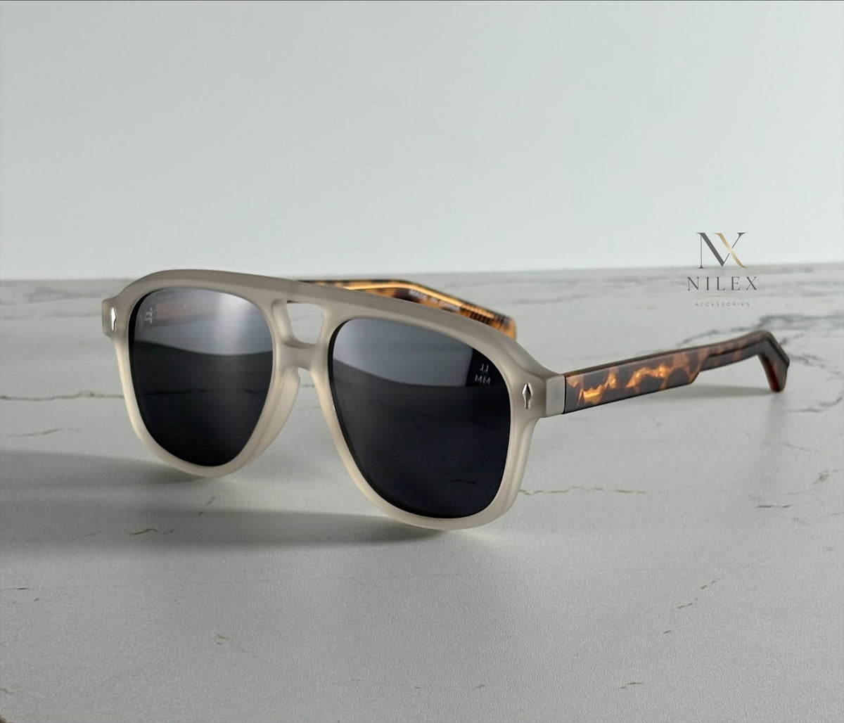 JMM  | J006
