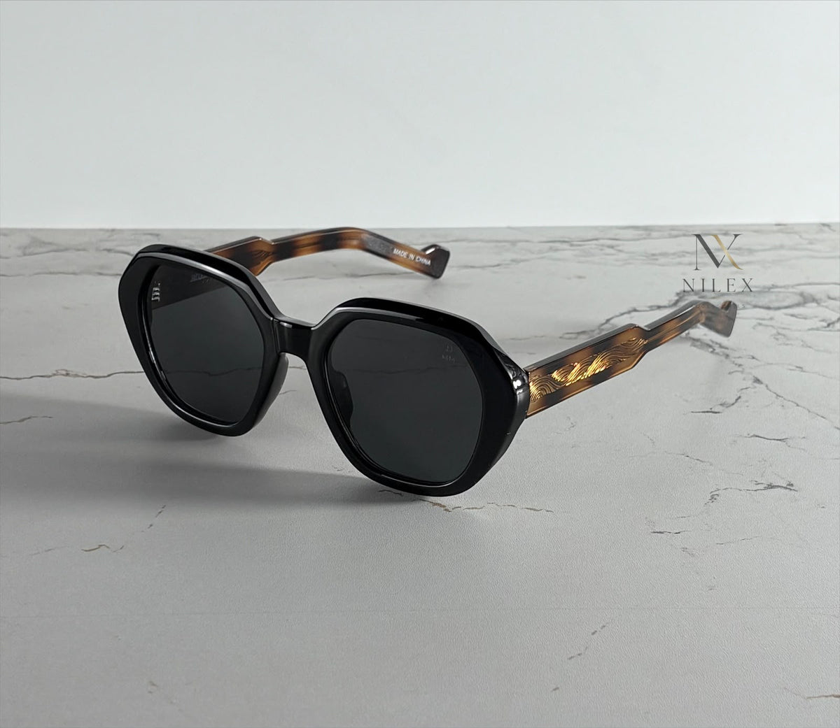 JMM  | J009
